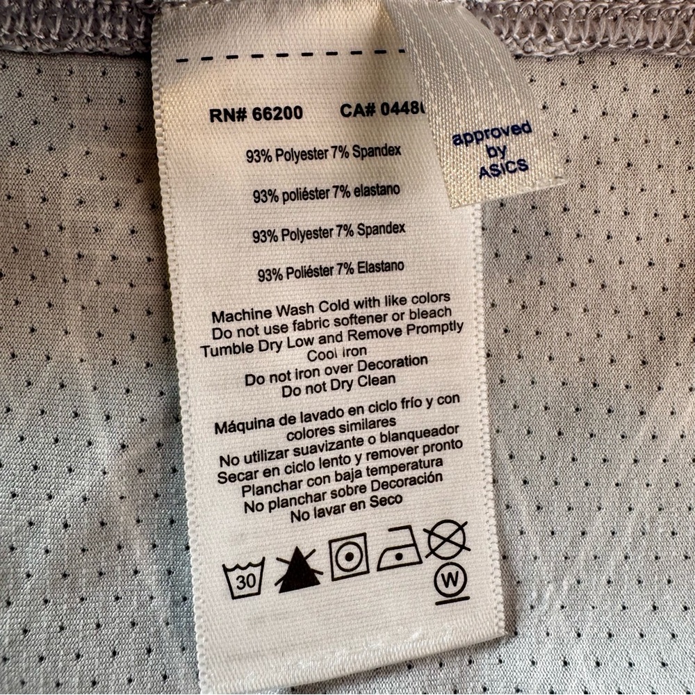 2-Pack Asics Racerback Tank Tops - Picture 13 of 13